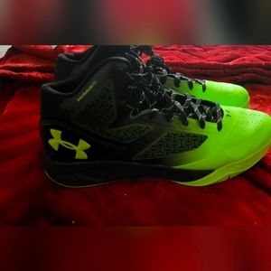 Steph Curry's Under Armour E24 Clutch Fit